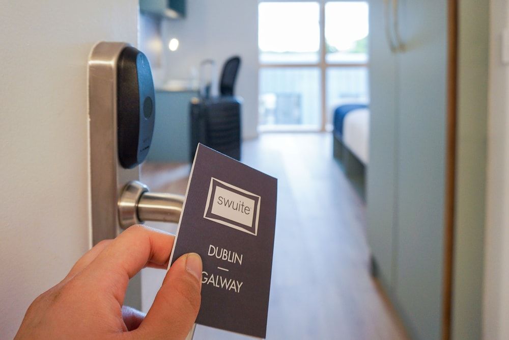 Swuite Dublin (Student Accommodation - ApartHotel) Deluxe Room 3