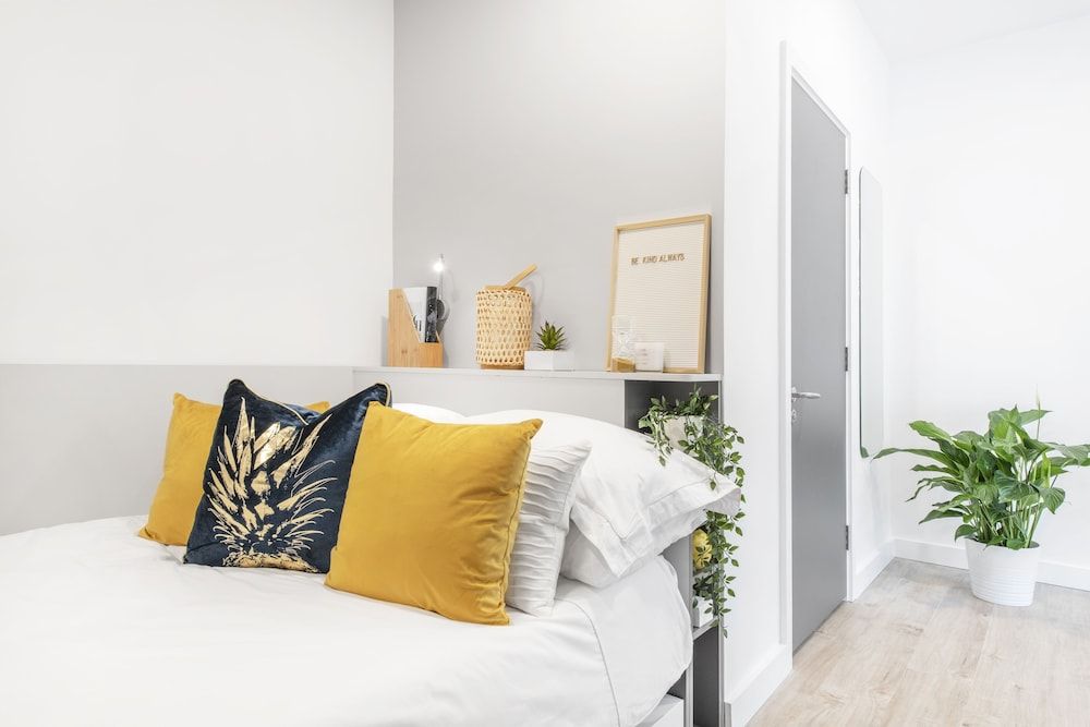 undefined Yugo Explore - Highfield Park 10