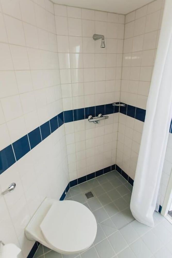 DCU Apartments Standard Apartment, 5 Bedrooms 11