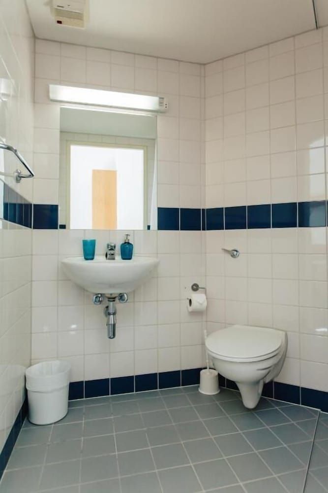 DCU Apartments Standard Apartment, 5 Bedrooms 10