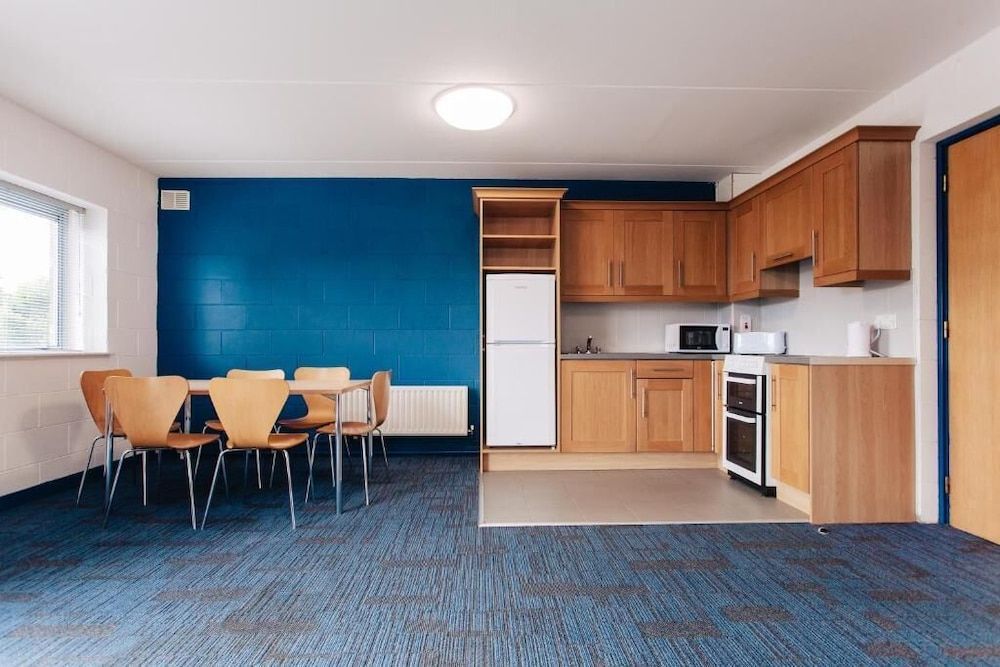 DCU Apartments Basic Apartment, 5 Bedrooms 4