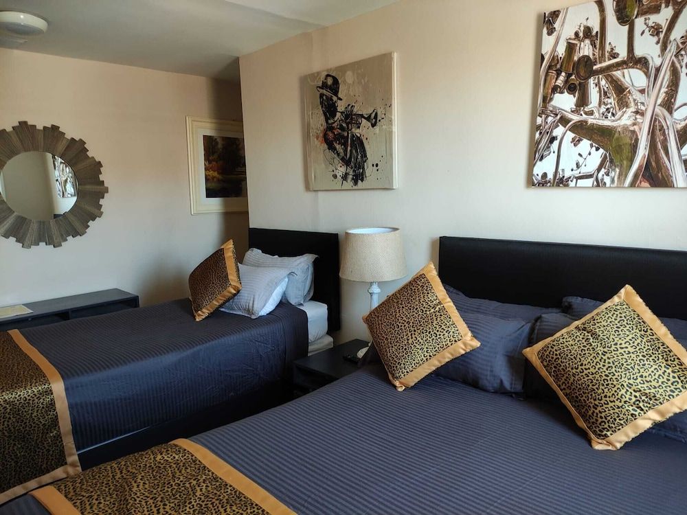 undefined Double Bedroom Studio 2