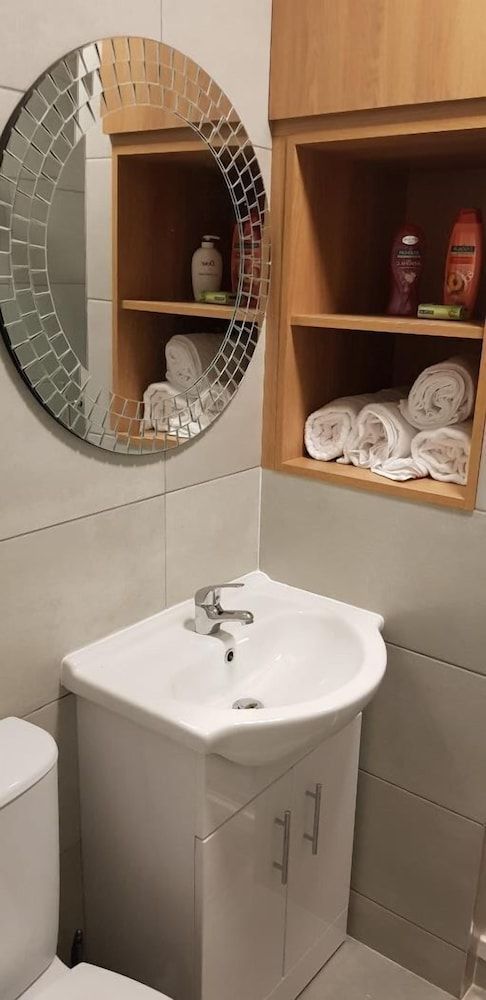 undefined Double Bedroom Studio 7