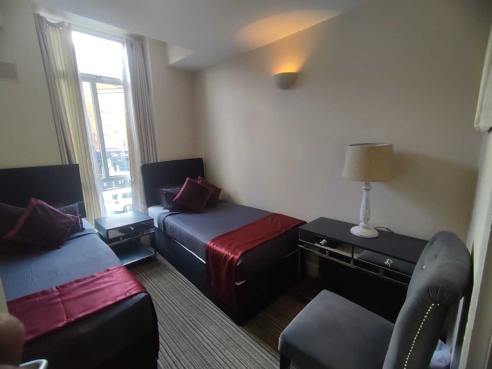 undefined Double Bedroom Studio 8