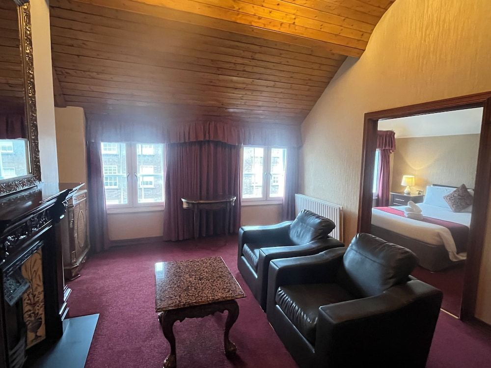 undefined Russell Court Hotel 2
