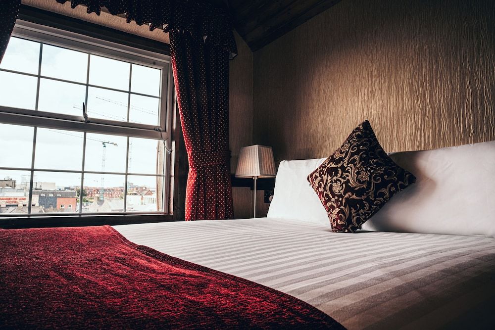 undefined Russell Court Hotel 2