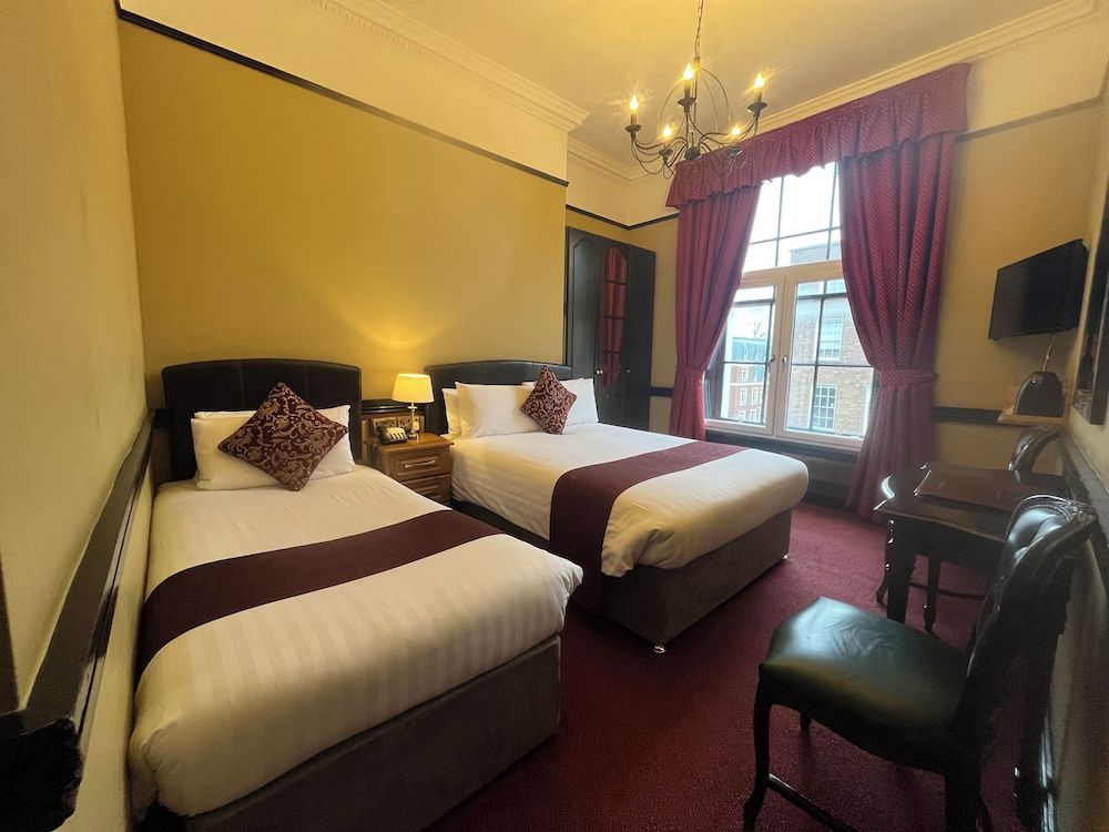undefined Russell Court Hotel