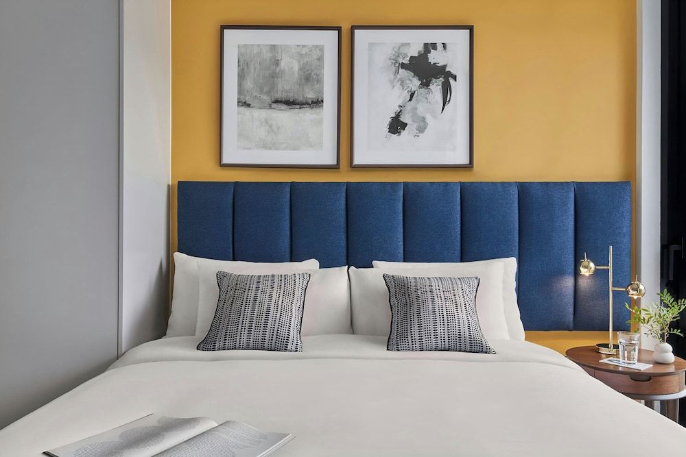 Sonder by Marriott Bonvoy Britain Quay Apartments Grand Canal Square Apartment, 2 Bedrooms, Balcony 2