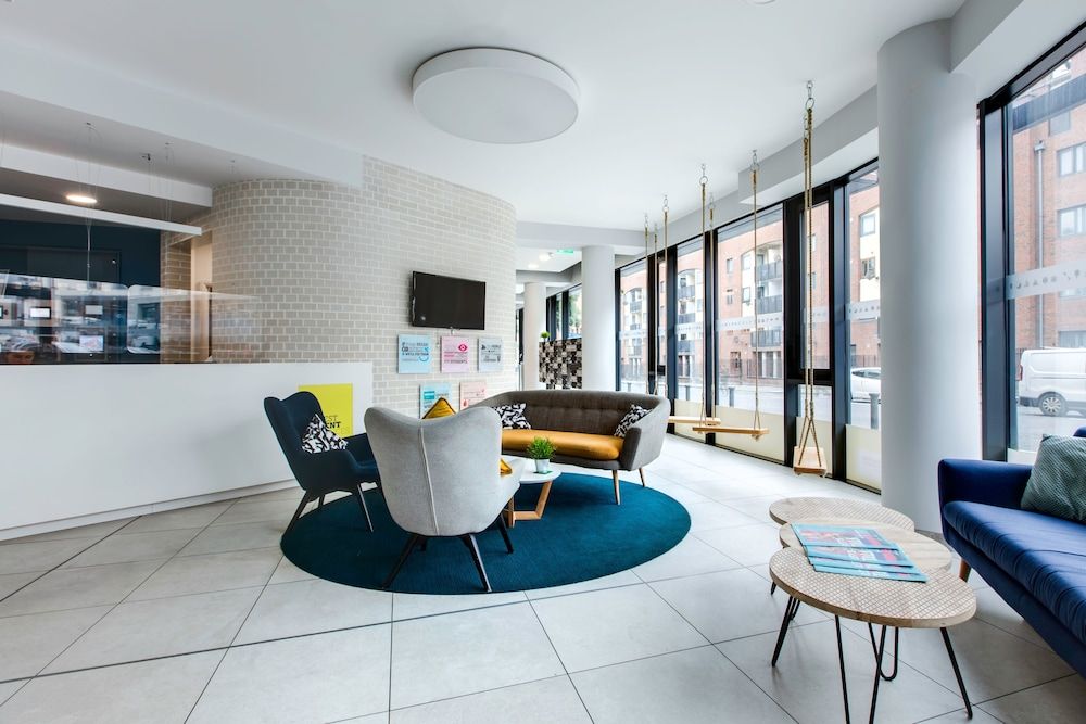 undefined Yugo Kavanagh Court 10