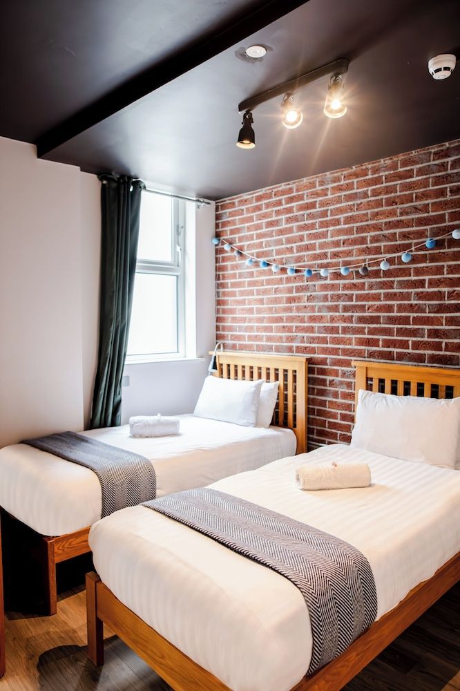 Twin Room, Ensuite