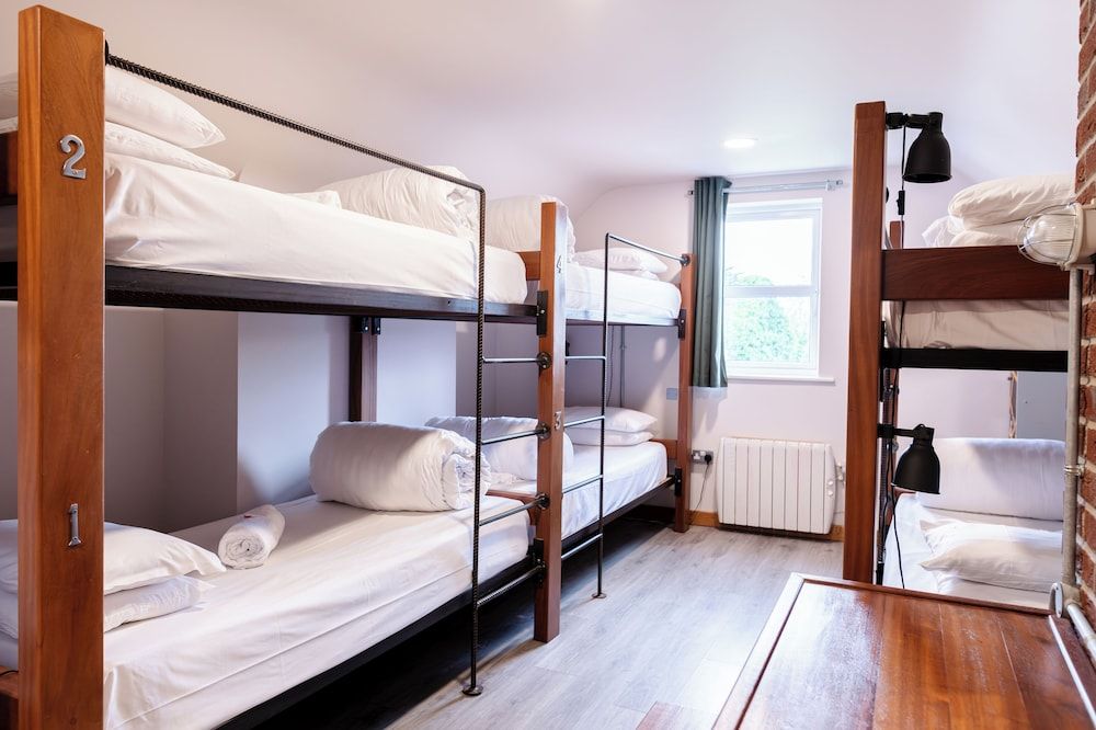 6 Bed Female Dormitory