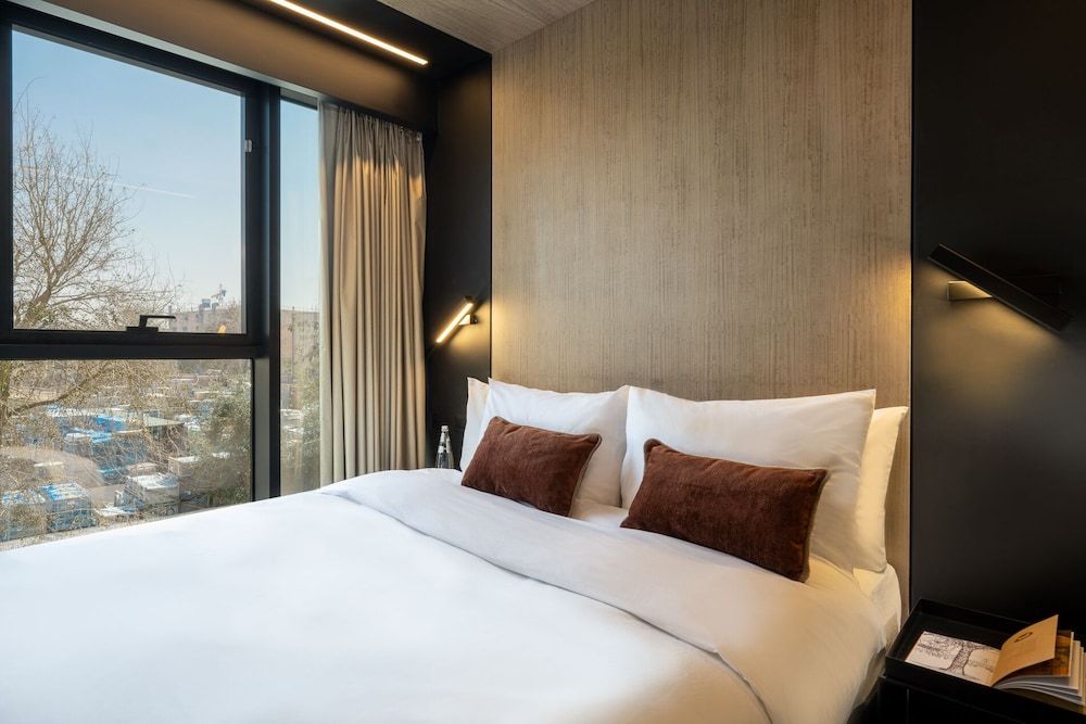 master Bat Yam Suite, 1 Bedroom 3