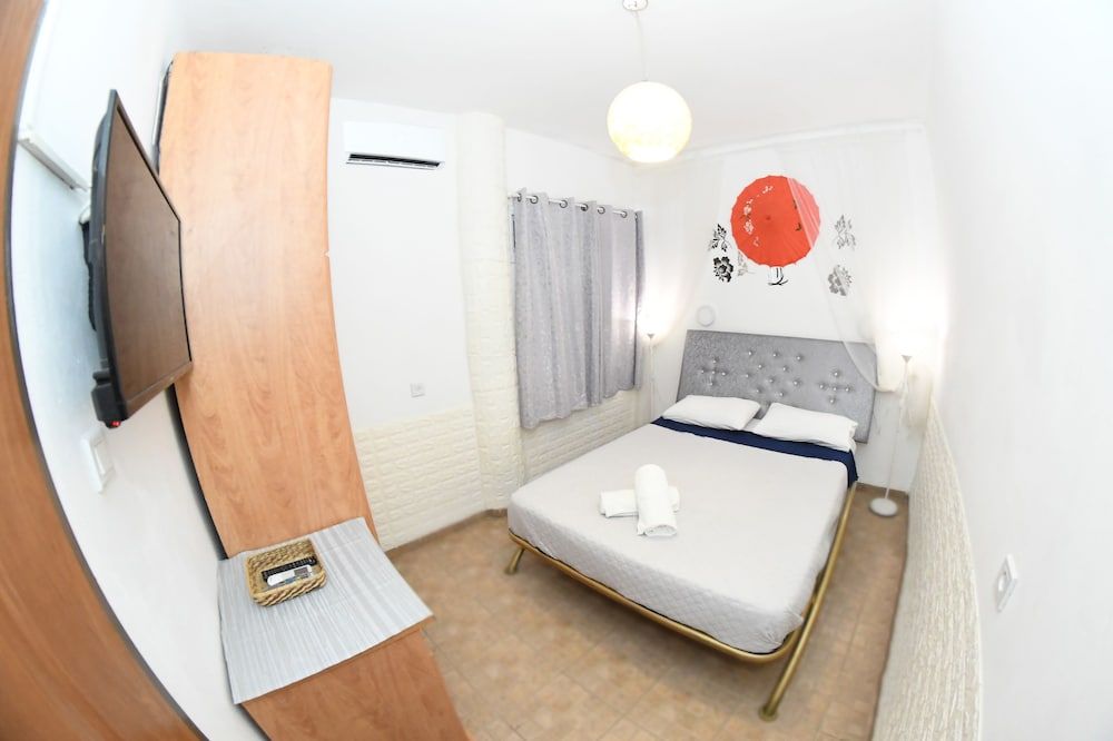 Magical in the Galilee Family Suite, 2 Bedrooms, Kitchen, Garden View 2