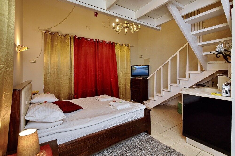 Gallery Suite