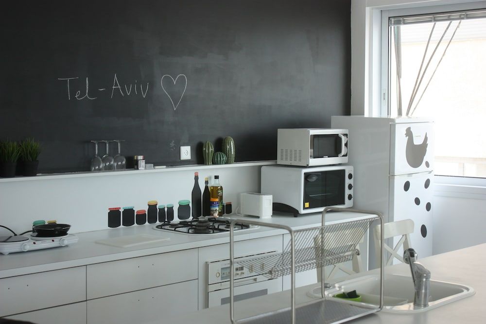 TLV Suites on the beach Exclusive Apartment, 3 Bedrooms 17