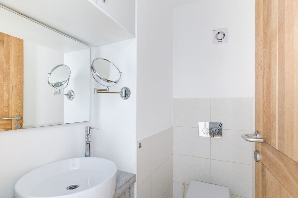 Diz 3 By TLV2rent Deluxe Apartment, 1 Bedroom 10