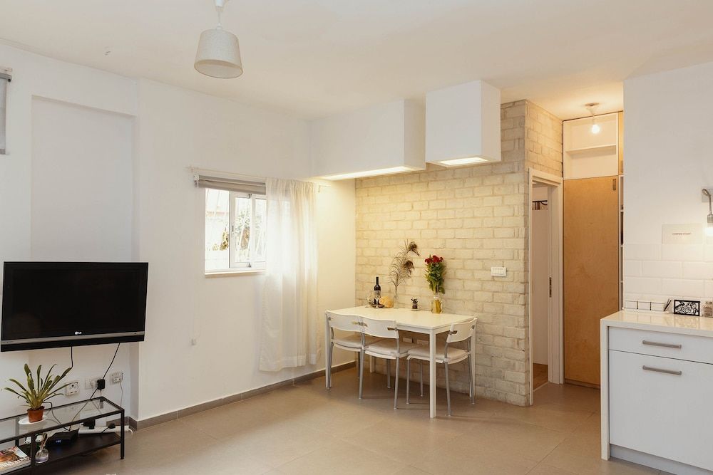 2Rooms Perfect Location 1Min to Beach Design Apartment, 1 Bedroom 33