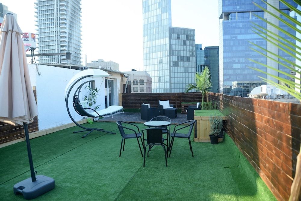 Rooftop Apartment Overlooking Rothschild Apartment, Balcony, City View 16