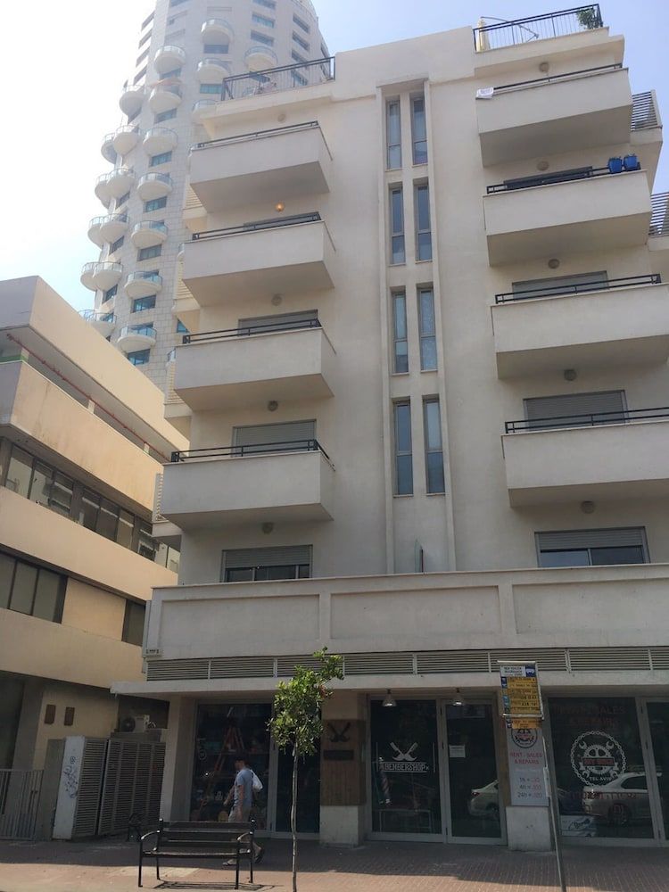 undefined TLV Suites By The Sea - 2 Rooms 4