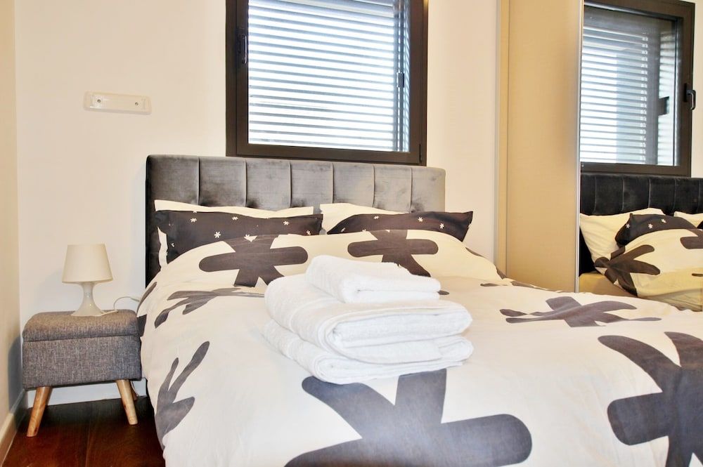 undefined Hilton Beach new Spectacular 2BR Terrace 7