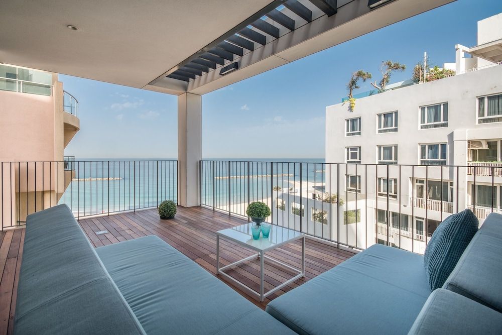 undefined Front of Beach -Luxurious Residence 7