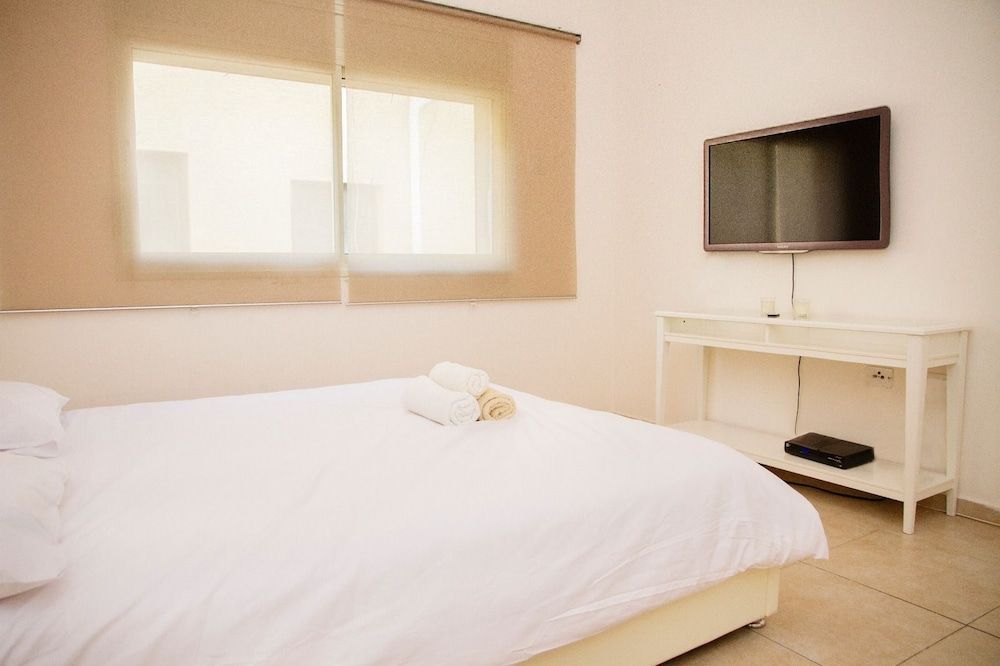 undefined KAV Apartments -HaYarkon St. 30 3