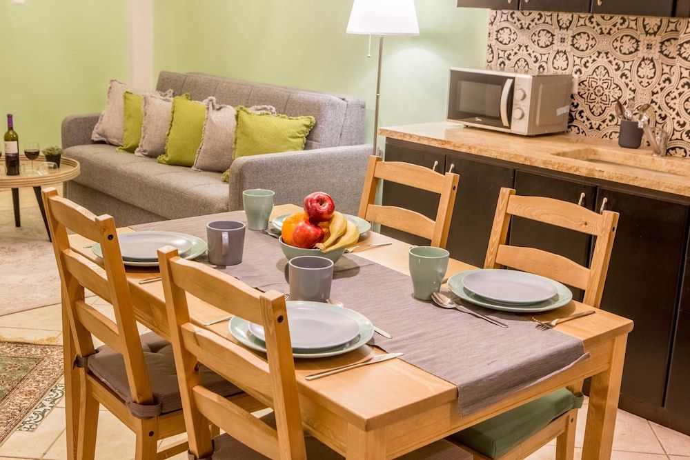 undefined JI Rothschild Tel Aviv 10