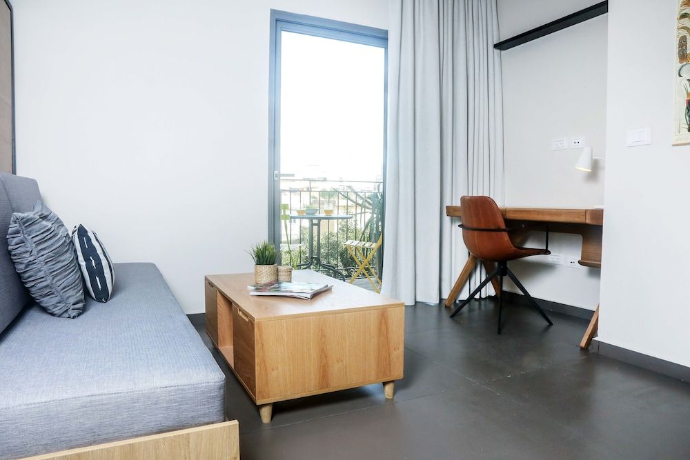 undefined Washington & Friends - By TLV2GO 10