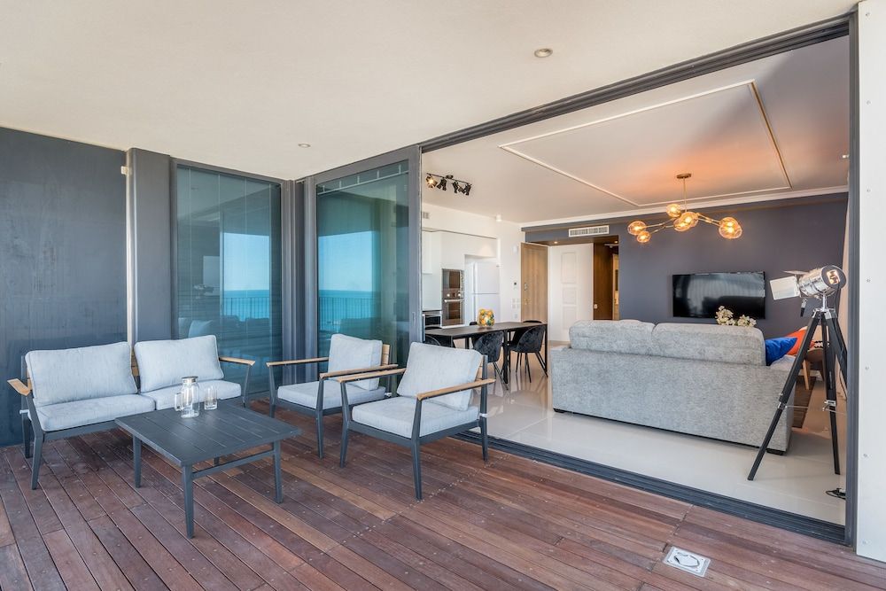 undefined Front of Beach - Trumpeldor Street 2