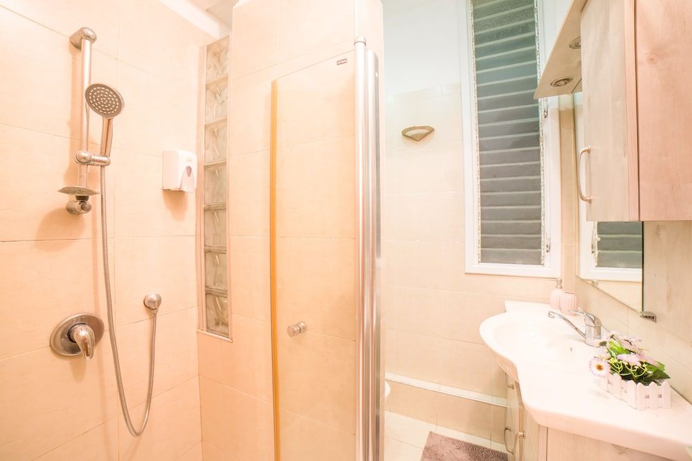 undefined Premium Suites On Beach Ben Yehuda 60B 10