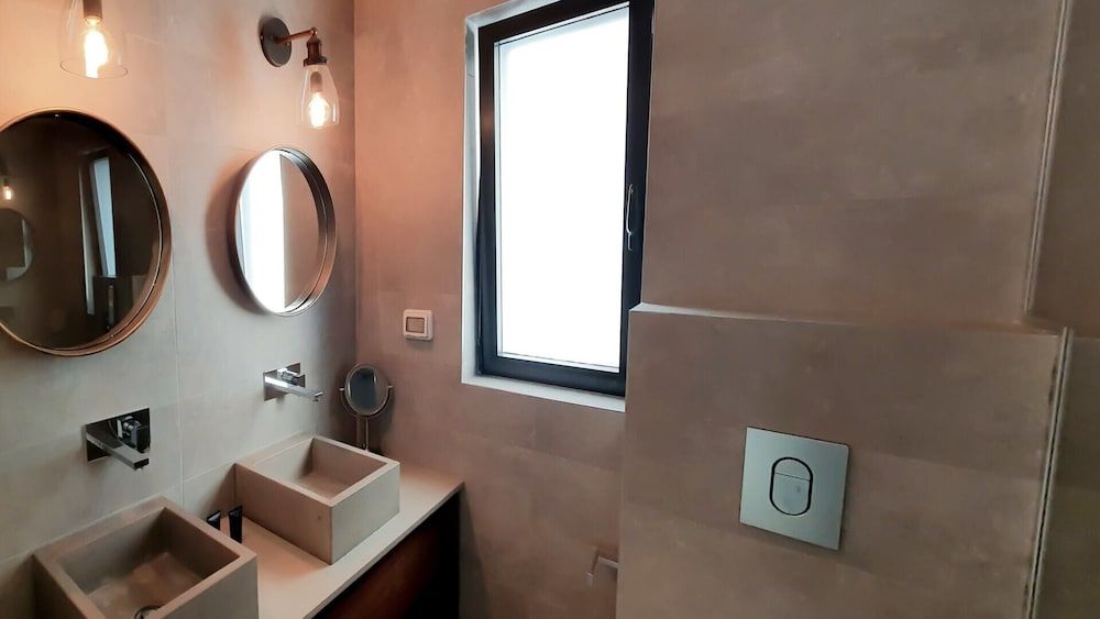 Exclusive 3BDR Near Rothschild TL40 Apartment (3 Bedrooms) 11