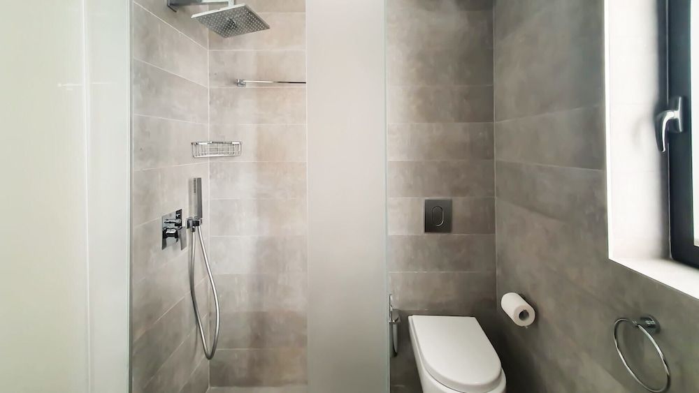 Exclusive 3BDR Near Rothschild TL40 Apartment (3 Bedrooms) 9