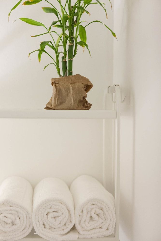 undefined Pastoral at the heart of Rothchild Blv. 3