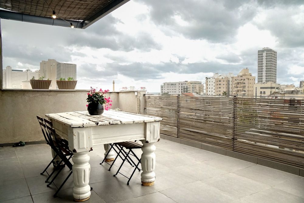 undefined Penthouse & Sunset 10