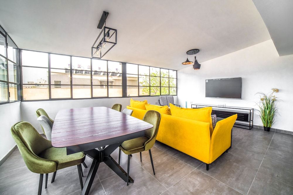 JI Tel Aviv Center Penthouse, 2 Bedrooms 4