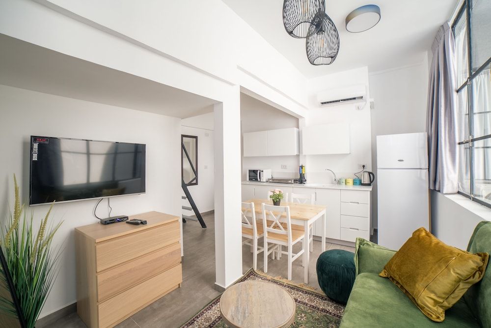 JI Tel Aviv Center Gallery Room, 1 Queen Bed 10