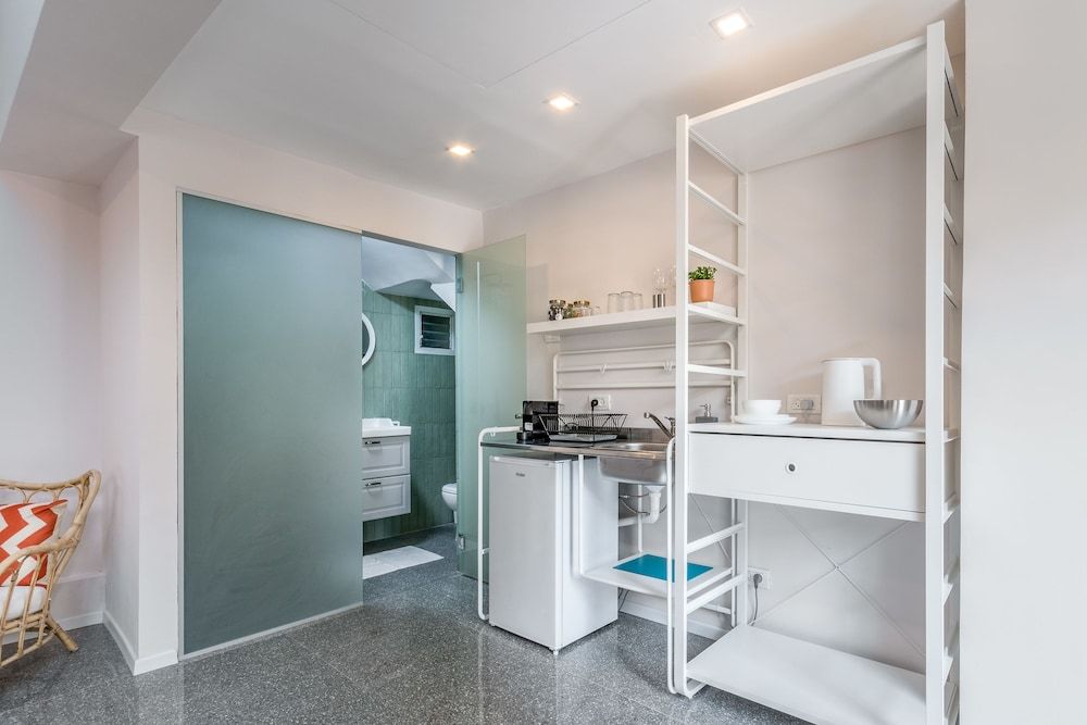 Carmel Star Studio (Earth) 7