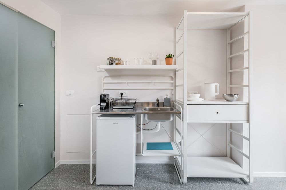 Carmel Star Studio (Earth) 8