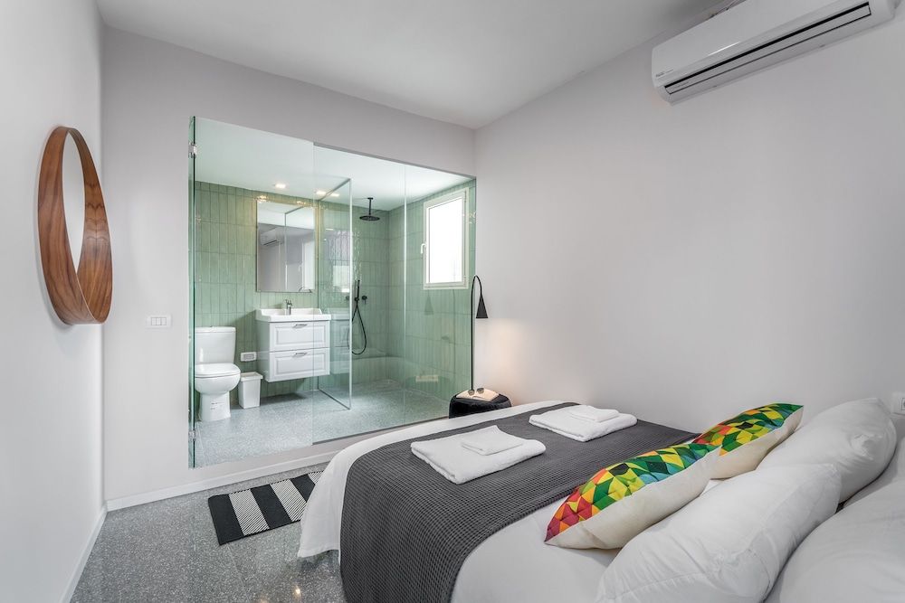 undefined Carmel Star 2