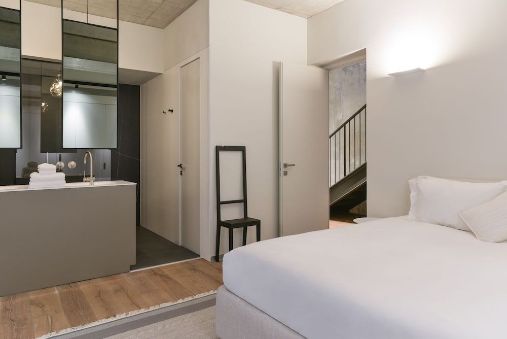 Family Apartment, 3 Bedrooms, Jetted Tub, Garden View