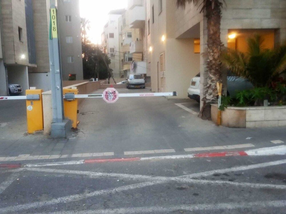 undefined Beautiful Apt by the Beach - 2BDR- TL38 5