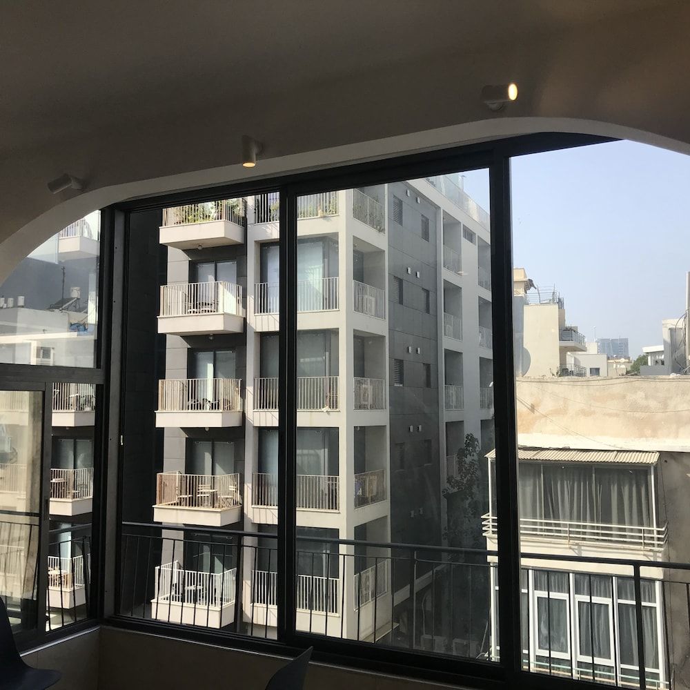 undefined 2 Bedroom Apartment with Hot Tub Facing Bograshov Beach 5