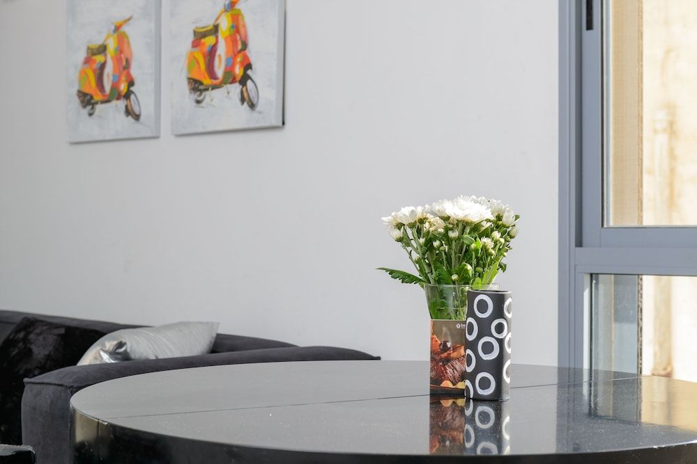 Spacious Modern Apt 1 Step To Beach Classic Apartment, 2 Bedrooms 15