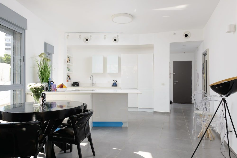 Spacious Modern Apt 1 Step To Beach Classic Apartment, 2 Bedrooms 11