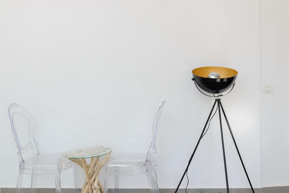 Spacious Modern Apt 1 Step To Beach Classic Apartment, 2 Bedrooms 17