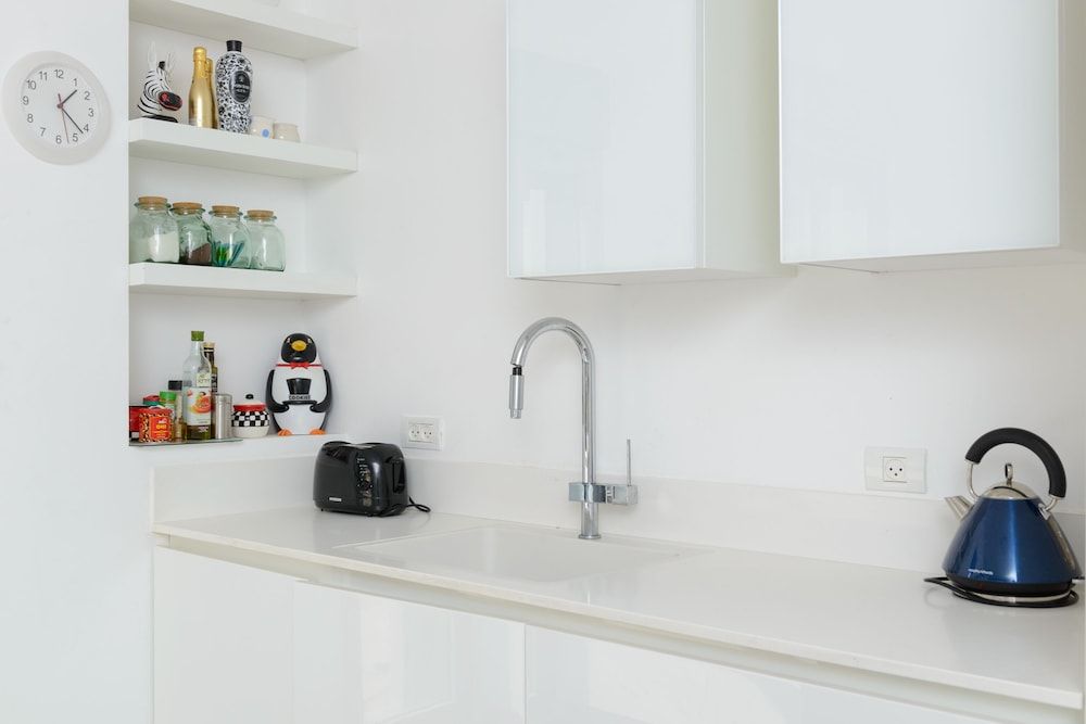 Spacious Modern Apt 1 Step To Beach Classic Apartment, 2 Bedrooms 12