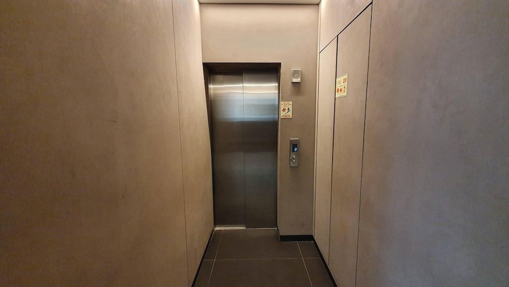 Elevator
