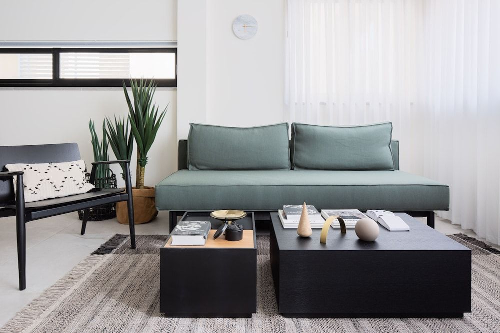 Mr. Louis - By TLV2GO Apartment, 2 Bedrooms, Balcony 8