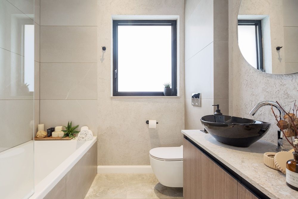 Mr. Louis - By TLV2GO Apartment, 2 Bedrooms, Balcony 11