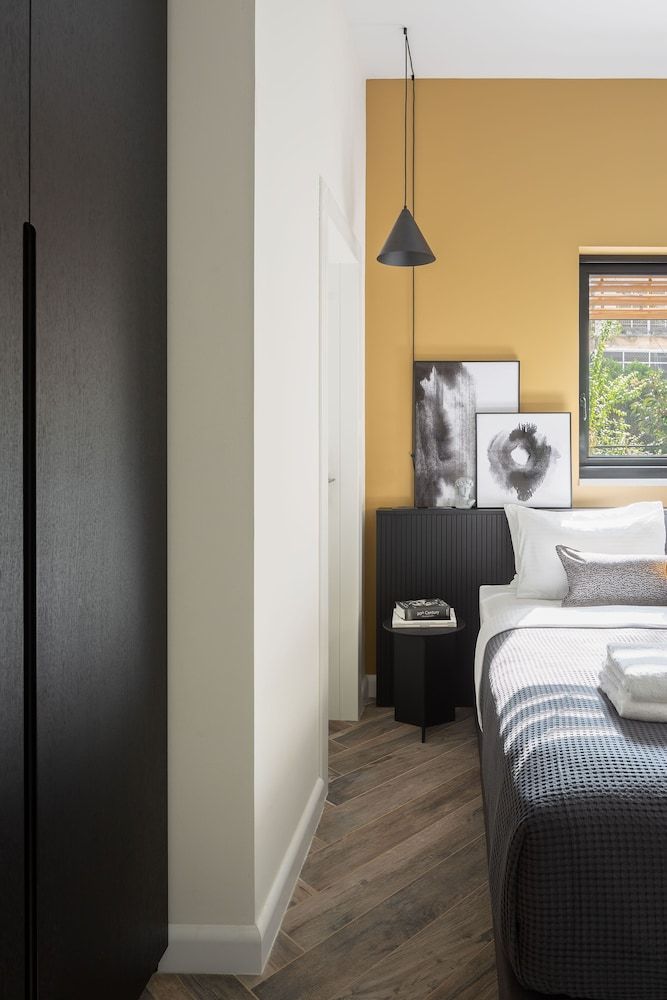 Mr. Louis - By TLV2GO Apartment, 2 Bedrooms, Balcony 16